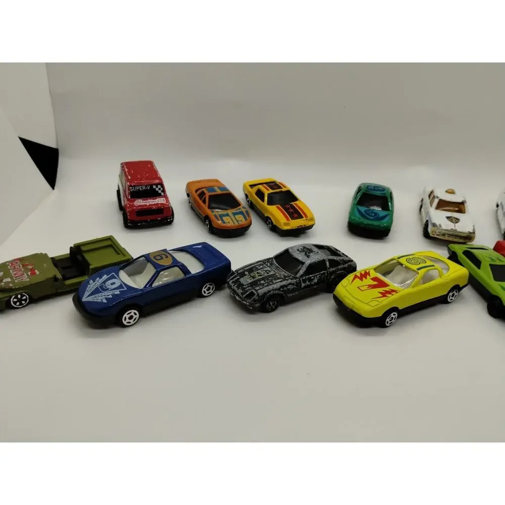 Unbranded lot 14